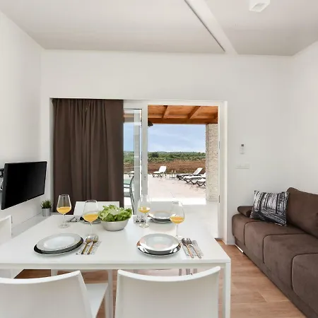 Villa Charming In Poljica With Pool *